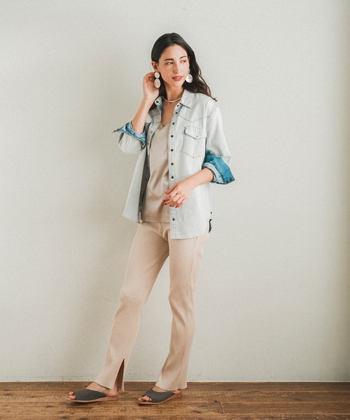 One Tea spoon(ワンティースプーン)の「ONETEASPOON × JACK & MARIE DENIM SHIRT (ワンティースプーン ジャックアンドマリー デニムシャツ)(シャツ/ブラウス・レディース・ライトブルー・FREE)」の4枚目の写真