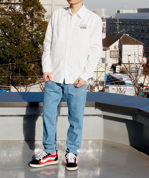 And A（アンドエー）の「AVIREX アヴィレックス TB L/S PINUP CHAMBRAY SH  ピンナップガール シャツ 長袖シャツ 6105096（シャツ/ブラウス・メンズ・ホワイト/インディゴブルー・LARGE/X-LARGE/XX-LARGE/MEDIUM）」の8枚目の写真