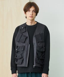 UNITED TOKYO | 3ＬＡＹＥＲ タクティカルベスト/セットアップ(ベスト)