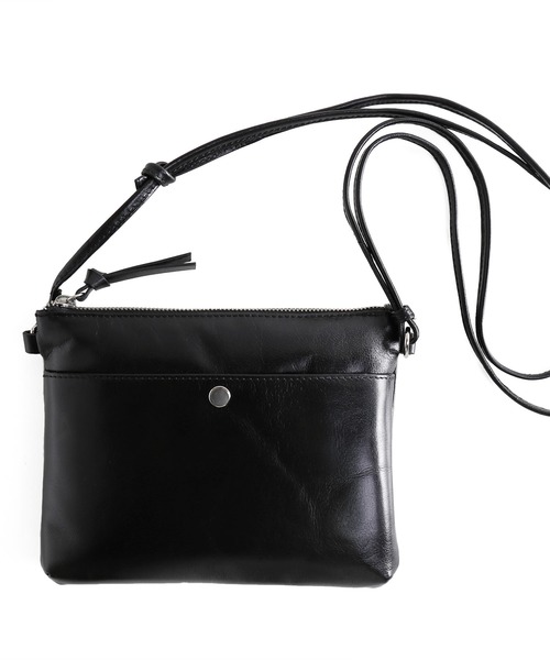 Mia Borsa（ミアボルサ）の「[Mia Borsa]牛革レザーショルダーバッグサコッシュ（ショルダーバッグ・レディース・ブラック/ベージュ/レッド/ブルー/キャメル・FREE）」の6枚目の写真