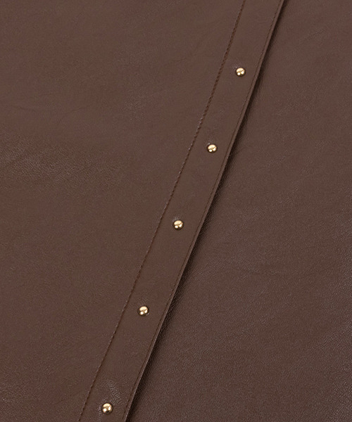 RANDA（ランダ）の「フェイクレザーキャミワンピース（ワンピース・レディース・ブラウン/グリーン/クリーム/ベージュ・1/0）」の18枚目の写真