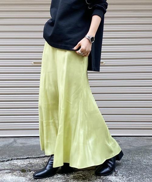 PAGEBOY（ページボーイ）の「シャイニーツイルマーメイドスカート（スカート・レディース・モカ/イエロー系その他/ブラック・FREE）」の19枚目の写真