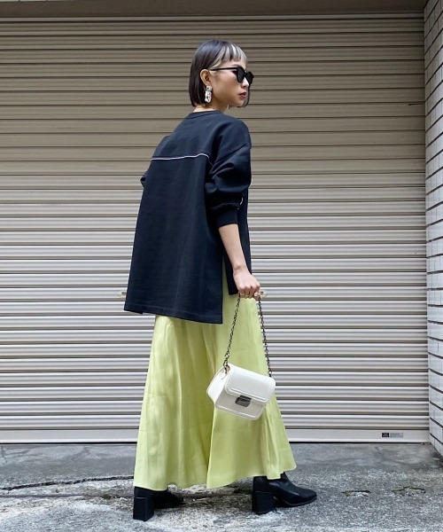 PAGEBOY（ページボーイ）の「シャイニーツイルマーメイドスカート（スカート・レディース・モカ/イエロー系その他/ブラック・FREE）」の21枚目の写真