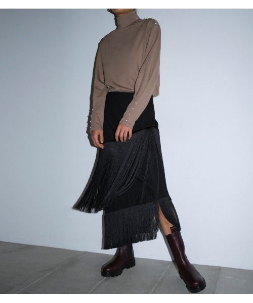 LE CIEL BLEU（ルシェルブルー）の「Pearl Detail Turtle Neck Top（T