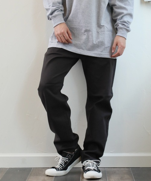 ARCADE（アーケード）の「ツイル&デニム ストレッチ素材 テーパード ワイドパンツ（チノパンツ・メンズ・ワンウォッシュ/ブラック/インディゴブルー/カーキ/ベージュ/チャコールグレー/ブルー・LL/M/L）」の3枚目の写真