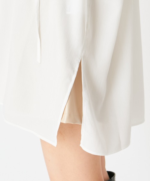 Chico(チコ)の「ボリューム袖2wayチュニックブラウス(シャツ/ブラウス・レディース・ライトベージュ/アイボリー・FREE)」の8枚目の写真