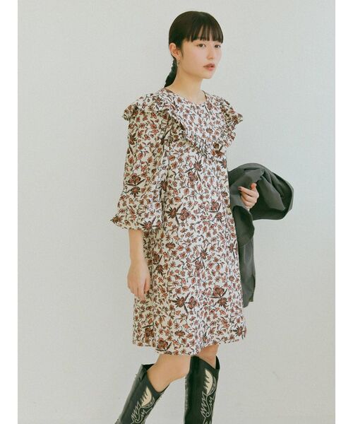 【美品】 Ungrid ボタニカル 花柄 ショルダーデザイン ミニワンピース Ungrid（アングリッド）の「ボタニカルショルダーデザインミニ
