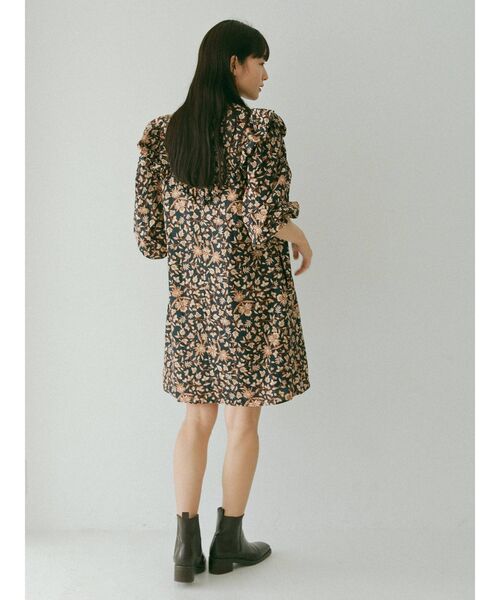 【美品】 Ungrid ボタニカル 花柄 ショルダーデザイン ミニワンピース Ungrid（アングリッド）の「ボタニカルショルダーデザインミニ