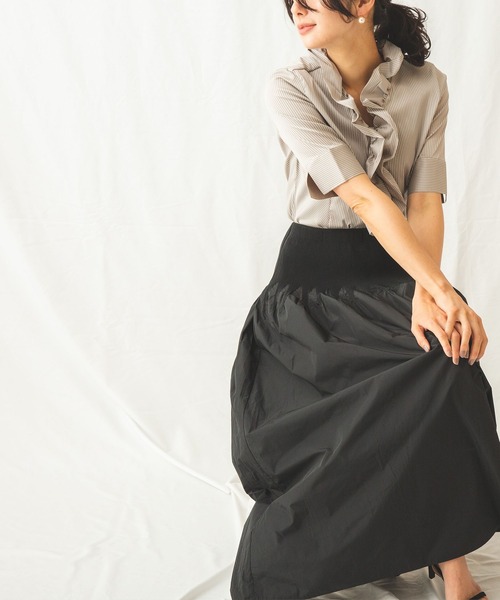 NARACAMICIE（ナラカミーチェ）の「タフタ変形ギャザースカート（スカート・レディース・ブラック・MEDIUM）」の15枚目の写真