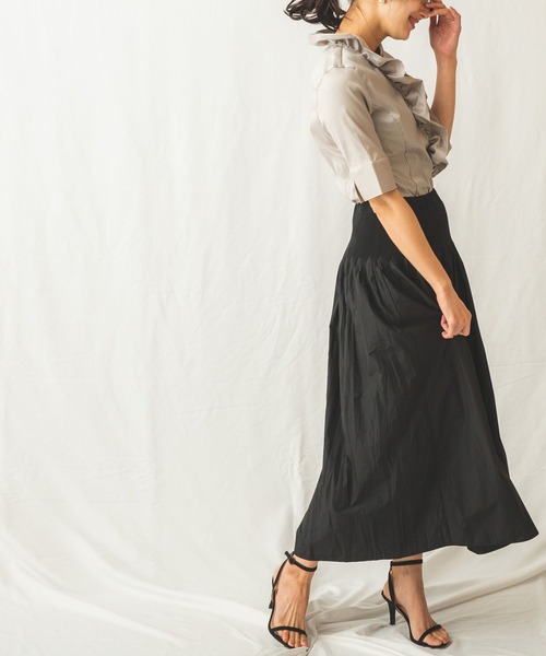 NARACAMICIE（ナラカミーチェ）の「タフタ変形ギャザースカート（スカート・レディース・ブラック・MEDIUM）」の4枚目の写真
