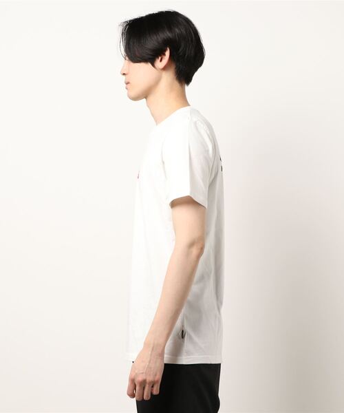 Afends（アフェンズ）の「DESIGN TEE/AFENDS(アフェンズ)半袖バックプリントTシャツ（Tシャツ/カットソー・メンズ・ホワイト・MEDIUM/SMALL/LARGE）」の2枚目の写真