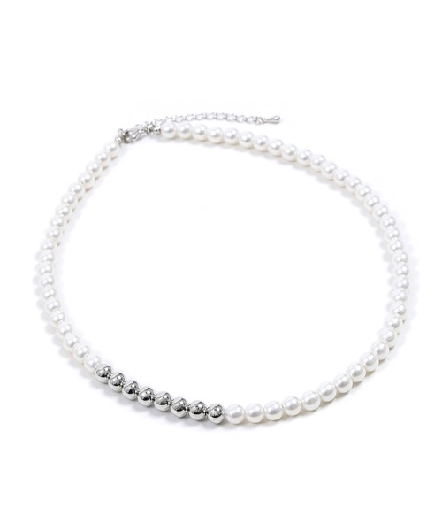 Figments（フィグメンツ）の「ボールチェーン&パールネックレス（ネックレス・レディース・シルバー・FREE）」の4枚目の写真