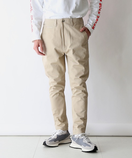 JOURNAL STANDARD(ジャーナルスタンダード)の「【SEGMENT / セグメント】スリムテーパード チノ パンツ(チノパンツ・メンズ・ベージュ/ブラック・MEDIUM/LARGE/SMALL)」の2枚目の写真