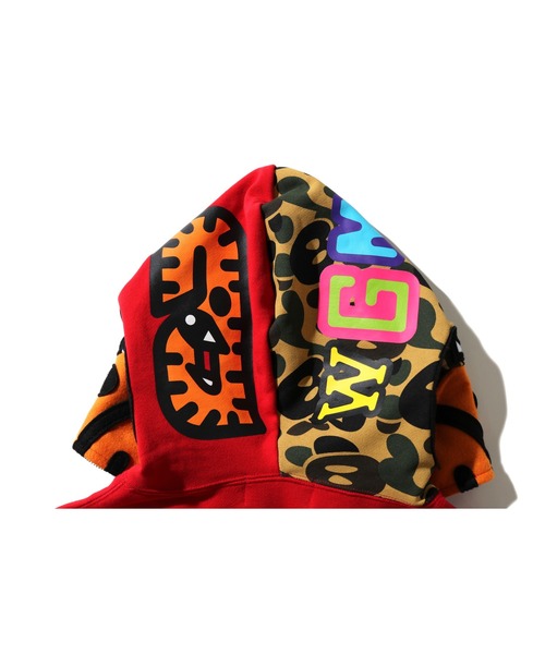 A BATHING APE（アベイシングエイプ）の「MILO SHARK FULL ZIP
