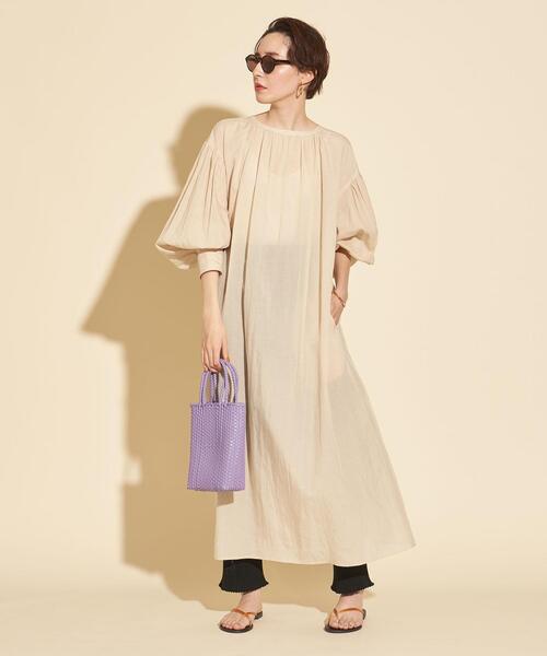 BEAUTY&YOUTH UNITED ARROWS（ビューティーアンドユースユナイテッドアローズ）の「【WEB限定】by∴ ボリュームスリーブマキシワンピース -2WAY/ウォッシャブル-（シャツワンピース・レディース・ブラック/ベージュ/ピンク・FREE）」の22枚目の写真