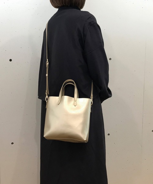 ROOTOTE（ルートート）の「ルートート/ミニ 合成皮革 ショルダー トートバッグ LT.スクエア.Light-tote-A（ショルダーバッグ・レディース・クリアブラウン/ブラック/マスタード/ホワイト/ライトパープル・FREE）」の17枚目の写真