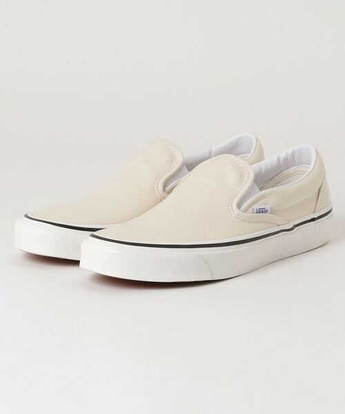 VANS(バンズ)の「VANS/CLASSIC SLIP-ON 98 DX(スリッポン・メンズ・ホワイト・8/9/8.5)」の1枚目の写真