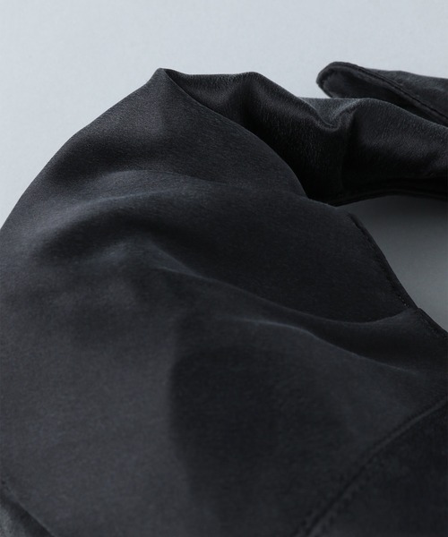 e/rm（イーアールエム）の「【e/rm】Silk100ギャザーバッグ　949060（ハンドバッグ・レディース・ブラック/ベージュ/ライトブルー・FREE）」の5枚目の写真