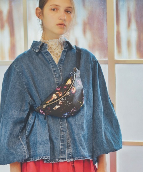 rehacer（レアセル）の「rehcaer Botanical Flower Shoulder Bag Made in Japan