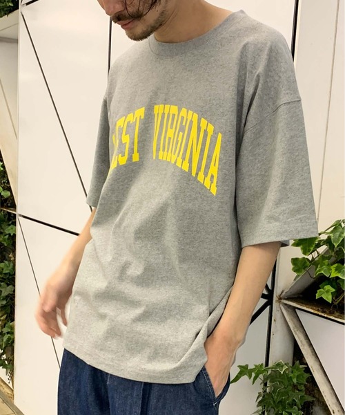 CIAOPANIC TYPY（チャオパニックティピー）の「【ZOZOTOWN限定】WESTVIRGINIAカレッジロゴユニセックスTee（Tシャツ/カットソー・メンズ・チャコールグレー/ホワイト系その他/ネイビー/グレー/サックスブルー・MEDIUM/SMALL/LARGE）」の18枚目の写真