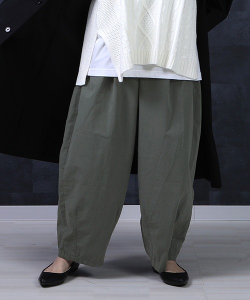 SELECT LEVERY(セレクトリベリー)の「高密度ダンプワッシャー ワイドサーカスパンツ(その他パンツ・レディース・ホワイト/カーキ/ブルー/モカ/ブラック・MEDIUM/LARGE/X-LARGE/SMALL)」の4枚目の写真