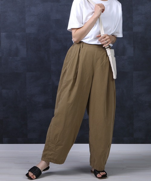 SELECT LEVERY(セレクトリベリー)の「高密度ダンプワッシャー ワイドサーカスパンツ(その他パンツ・レディース・ホワイト/カーキ/ブルー/モカ/ブラック・MEDIUM/LARGE/X-LARGE/SMALL)」の12枚目の写真