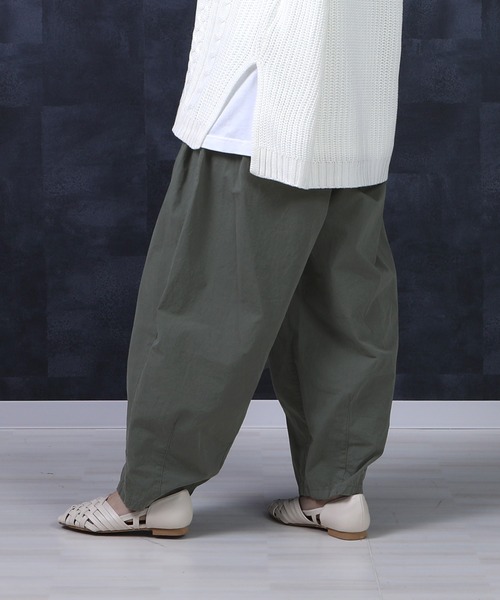 SELECT LEVERY(セレクトリベリー)の「高密度ダンプワッシャー ワイドサーカスパンツ(その他パンツ・レディース・ホワイト/カーキ/ブルー/モカ/ブラック・MEDIUM/LARGE/X-LARGE/SMALL)」の20枚目の写真