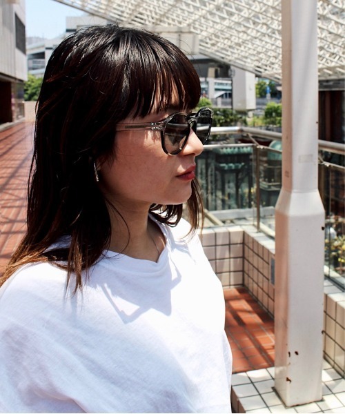 MARC JACOBS（マークジェイコブス）の「【MARC JACOBS】プレーンラウンド（サングラス・レディース・ホワイト/ブラック・FREE）」の2枚目の写真