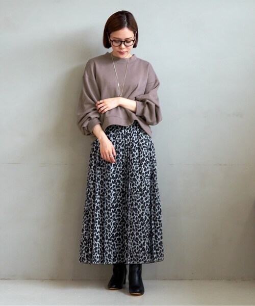 UNTITLED(アンタイトル)の「◆ブリーゼエアジャージプルオーバー【洗える】(スウェット・レディース・ナチュラル/パープル系/ブラック・00/01/03/02)」の17枚目の写真