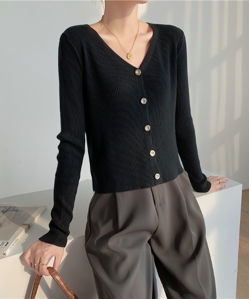 yuue' ( wear )（ユーイ）の「シンプルカーディガンニット（ニット/セーター・レディース・ブラック/ベージュ/アイボリー・FREE）」の11枚目の写真