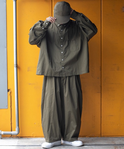 kutir（クティール）の「ワイドレングスビッグシャツ（シャツ/ブラウス・メンズ・ネイビー/カーキ・MEDIUM/LARGE）」の4枚目の写真