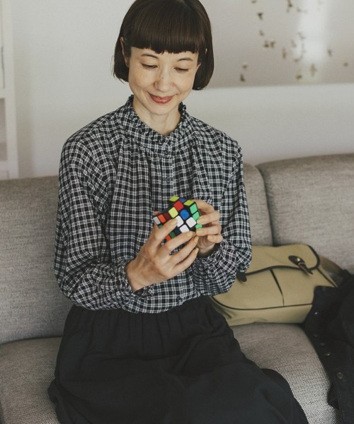 studio CLIP（スタディオクリップ）の「シングルガーゼフリルスタンドブラウス（シャツ/ブラウス・レディース・その他1/その他5/オフホワイト/その他4/その他3/その他2/その他7/その他6/その他8・LARGE/MEDIUM/X-LARGE/XX-LARGE/XXX-LARGE）」の4枚目の写真