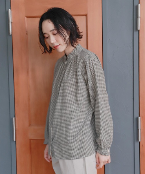 studio CLIP（スタディオクリップ）の「シングルガーゼフリルスタンドブラウス（シャツ/ブラウス・レディース・その他1/その他5/オフホワイト/その他4/その他3/その他2/その他7/その他6/その他8・LARGE/MEDIUM/X-LARGE/XX-LARGE/XXX-LARGE）」の6枚目の写真