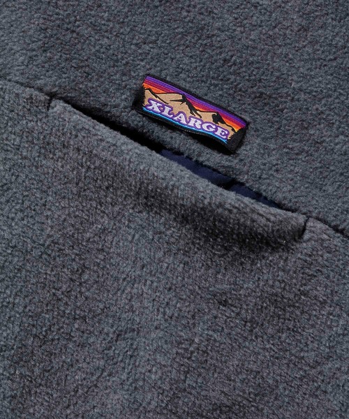 XLARGE(エクストララージ)の「SNAP BUTTON FLEECE PULLOVER(その他アウター・メンズ・ブラック/ネイビー/グレー・S/M/L/XL)」の17枚目の写真