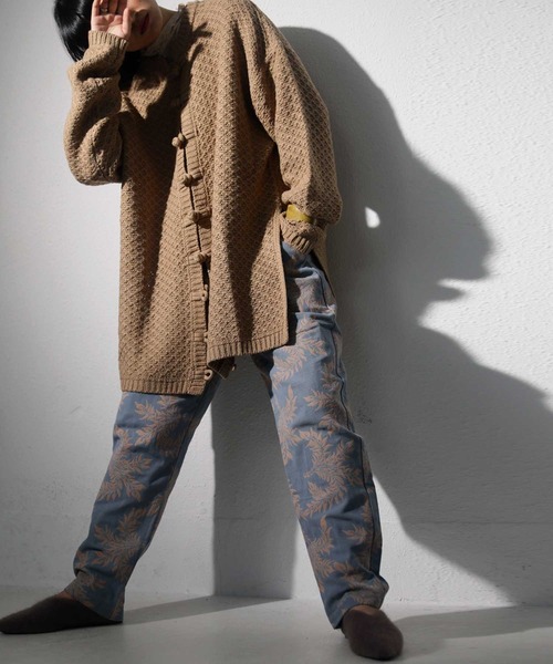 antiqua（アンティカ）の「×即こなれ。チャイナニットカーデ（ニット/セーター・レディース・オフホワイト/モカ/ブラック系その他・FREE）」の21枚目の写真