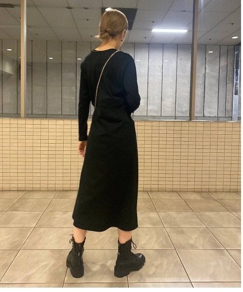 DROIT BELLO(ドロイトベロ)の「DROIT BELLO (ドロイトベロ)スビンレイヤードワンピース(ワンピース・レディース・ブラック/オリーブ・FREE)」の7枚目の写真