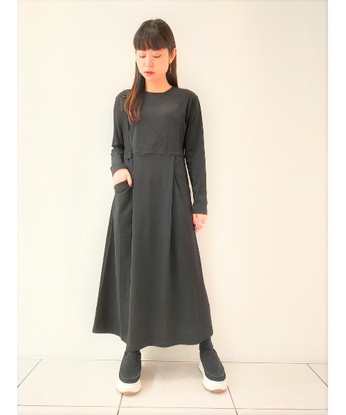 DROIT BELLO(ドロイトベロ)の「DROIT BELLO (ドロイトベロ)スビンレイヤードワンピース(ワンピース・レディース・ブラック/オリーブ・FREE)」の11枚目の写真