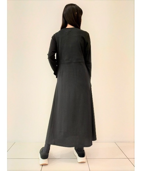 DROIT BELLO(ドロイトベロ)の「DROIT BELLO (ドロイトベロ)スビンレイヤードワンピース(ワンピース・レディース・ブラック/オリーブ・FREE)」の13枚目の写真