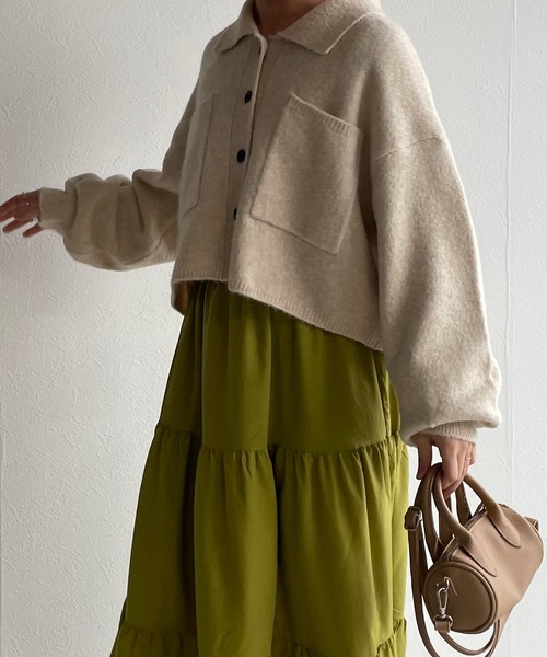 w closet（ダブルクローゼット）の「襟付きビックポケットショートカーディガン（カーディガン/ボレロ・レディース・レッド/ライム/ダークブラウン系1/キナリ/イエロー・FREE）」の7枚目の写真