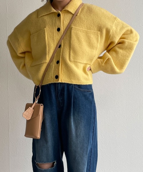 w closet（ダブルクローゼット）の「襟付きビックポケットショートカーディガン（カーディガン/ボレロ・レディース・レッド/ライム/ダークブラウン系1/キナリ/イエロー・FREE）」の22枚目の写真