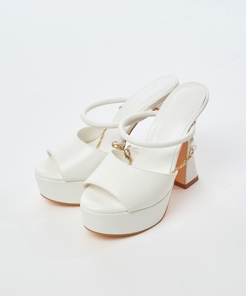 SPIRALGIRL(スパイラルガール)の「アンクルチェーンGossipサンダル(サンダル・レディース・グリーン/ブラック/ホワイト・MEDIUM/LARGE)」の10枚目の写真