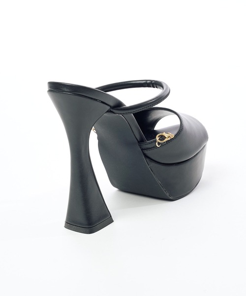 SPIRALGIRL(スパイラルガール)の「アンクルチェーンGossipサンダル(サンダル・レディース・グリーン/ブラック/ホワイト・MEDIUM/LARGE)」の16枚目の写真