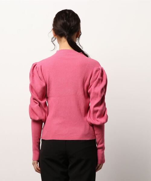 CHILLE（チル）の「ボトルネックパワーショルダートップスカットソー（ニット/セーター・レディース・オレンジ/アイボリー/ピンク・FREE）」の5枚目の写真