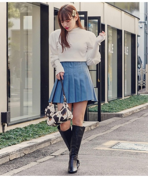 CHILLE（チル）の「ボトルネックパワーショルダートップスカットソー（ニット/セーター・レディース・オレンジ/アイボリー/ピンク・FREE）」の17枚目の写真