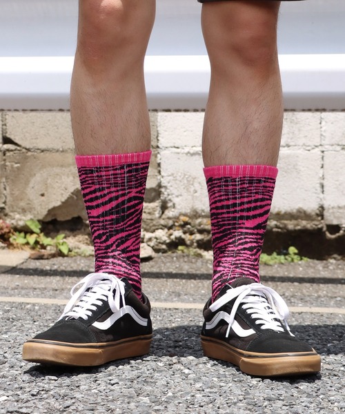 VANS(バンズ)の「VANS/ヴァンズ M Tiger SKS ソックス トラ柄 ブランドロゴ(ソックス/靴下・メンズ・ホワイト/ピンク・M/S)」の16枚目の写真