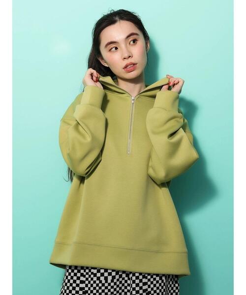 ELENCARE DUE（エレンカーレデュエ）の「・ELENCARE DUE ハーフZIPパーカー＊（パーカー・レディース・イエロー/グリーン/ブラック/オフホワイト・FREE）」の19枚目の写真