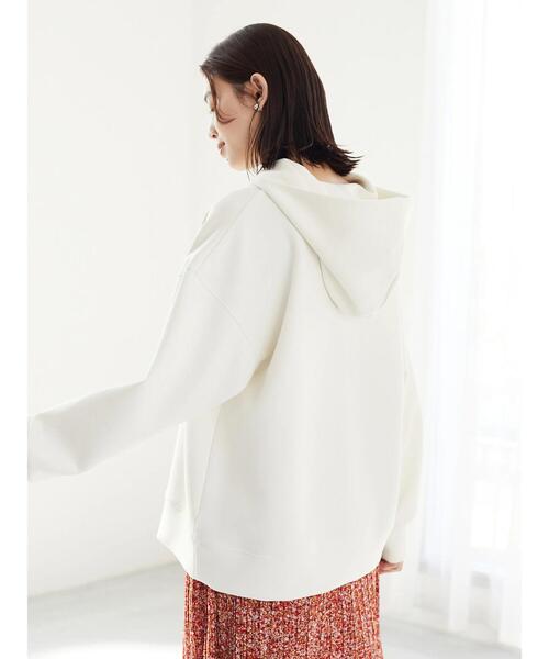 ELENCARE DUE（エレンカーレデュエ）の「・ELENCARE DUE ハーフZIPパーカー＊（パーカー・レディース・イエロー/グリーン/ブラック/オフホワイト・FREE）」の6枚目の写真