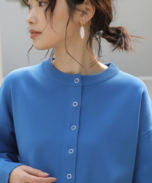 THE SHOP TK （ザ ショップ ティーケー ）の「◆【STORY７月号掲載】スナップボタンカラーカーディガン（カーディガン/ボレロ・レディース・ブラック/オレンジ/ブルー/ホワイト系・12/13）」の15枚目の写真
