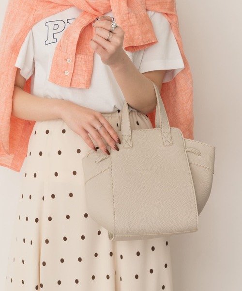 RODE SKO（ロデスコ）の「ミドルコロンバッグ（トートバッグ・レディース・ブラック/ダークブラウン/ホワイト系その他・ONE）」の8枚目の写真