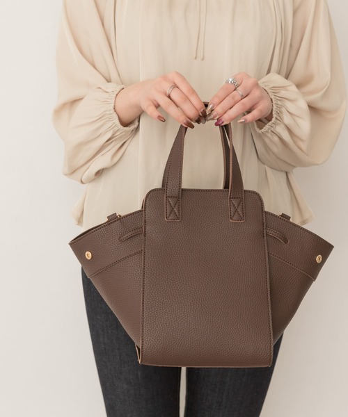 RODE SKO（ロデスコ）の「ミドルコロンバッグ（トートバッグ・レディース・ブラック/ダークブラウン/ホワイト系その他・ONE）」の12枚目の写真